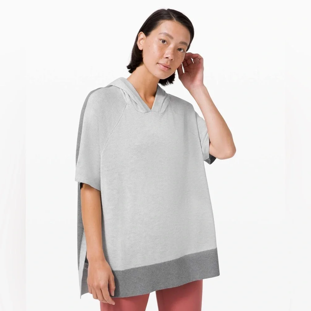 Lululemon Opened Up Poncho- Heathered Core Ultra Light & Heathered Asphalt Grey